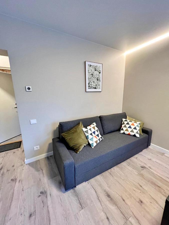 Clinic Studio Apartments By Hostlovers Каунас Екстериор снимка